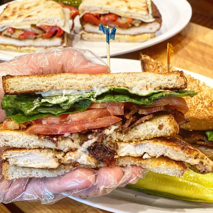Metropolitan Cafe & Bagels Picture 5