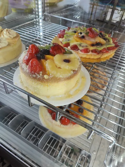 Vito's Bakery and Deli Picture 2
