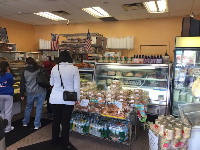 Vito's Bakery and Deli Picture 9