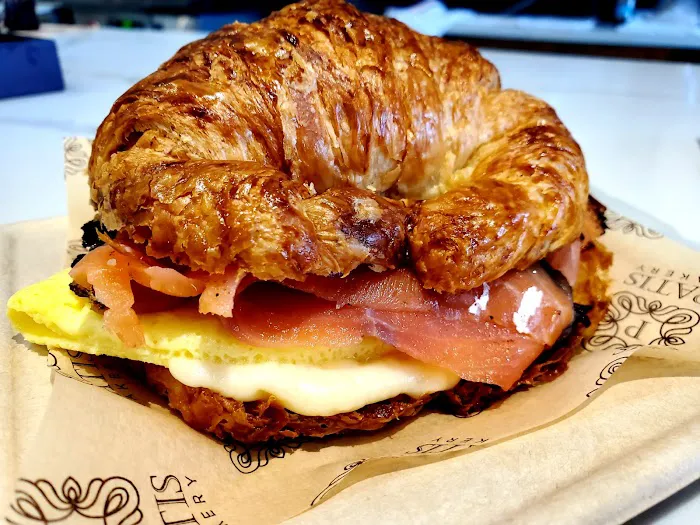 Patis Bakery Picture 9
