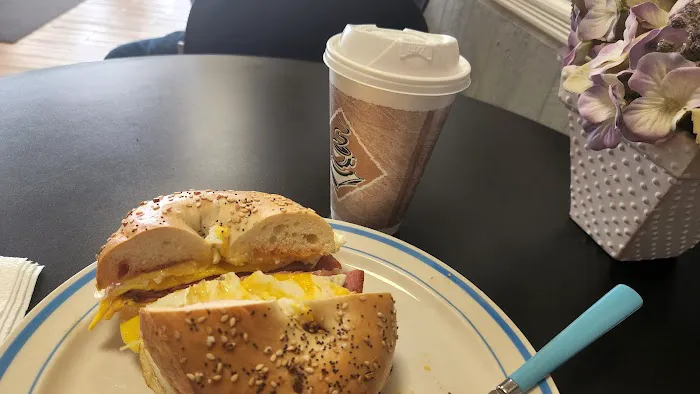 Florence's Bagel Deli & Cafe Picture 7