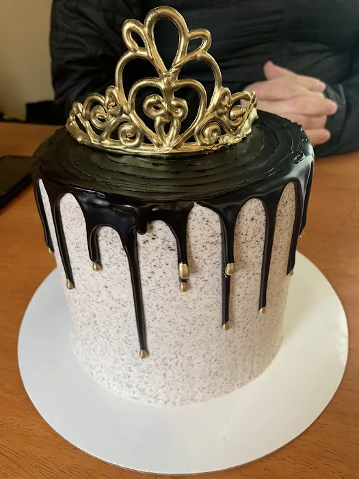 Monumental Cakes Picture 8