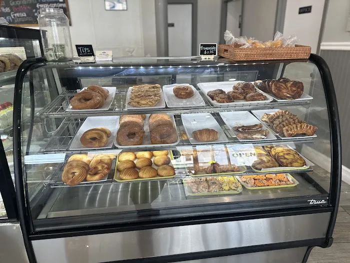 Casa Colombia Restaurant and Bakery Picture 9