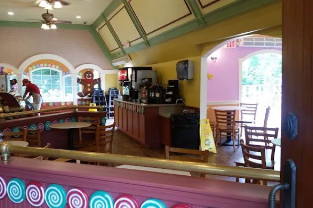 Sugar 'n Spice Bake Shop