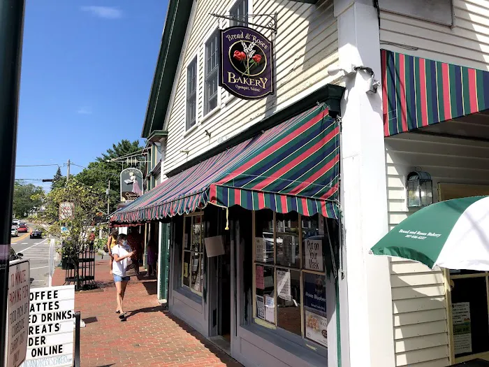 Bread & Roses Bakery Picture 6