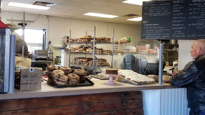 Rover Bagel Picture 3