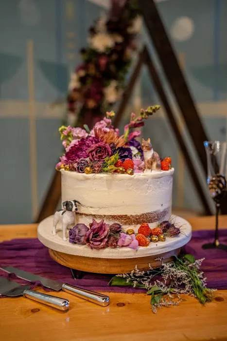 Cakes for All Seasons Picture 7