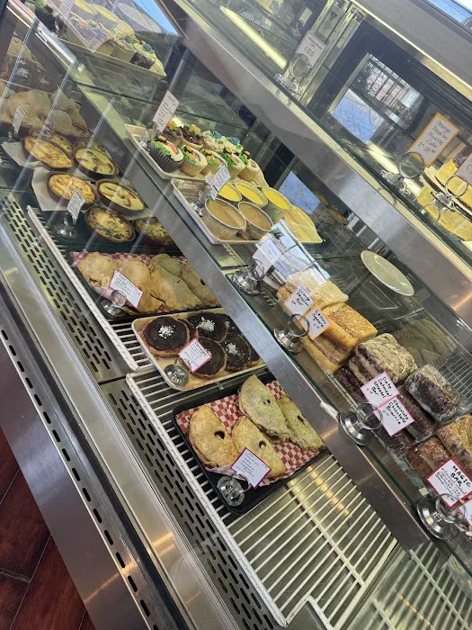 Fernleaf Bakery and Coffee House Picture 2