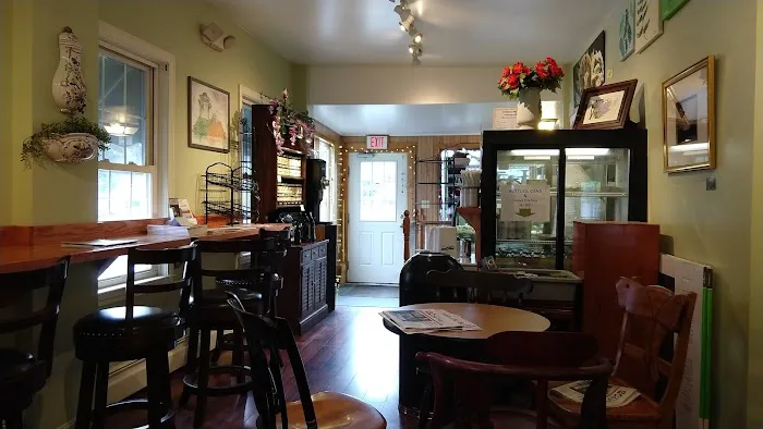 Fernleaf Bakery and Coffee House Picture 1
