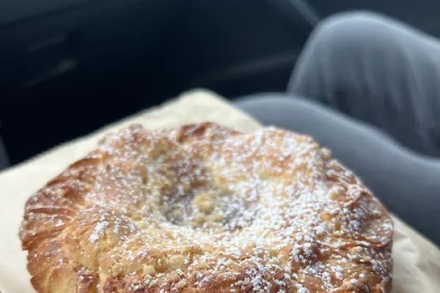 Waxwing Bakery