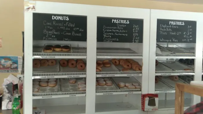 Village Donut Shop & Bakery Picture 7