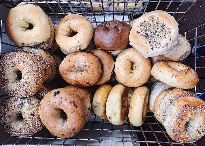 Mister Bagel Westbrook Picture 2
