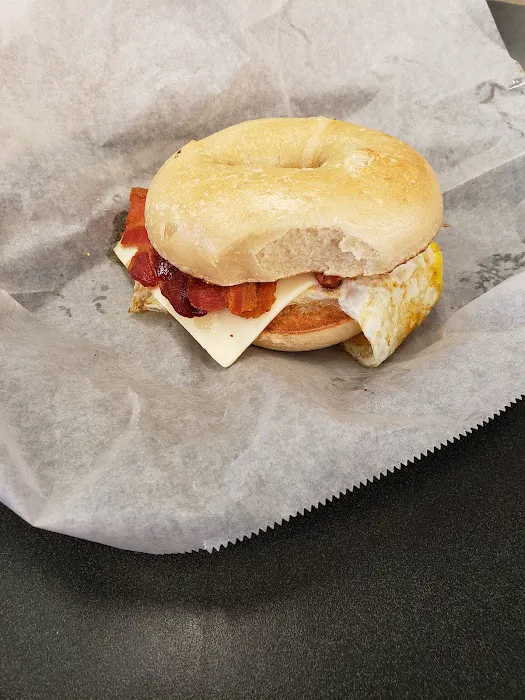 Mister Bagel Westbrook Picture 1
