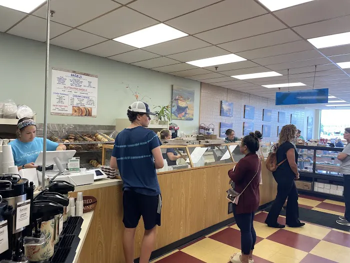 Mister Bagel Mall Picture 9