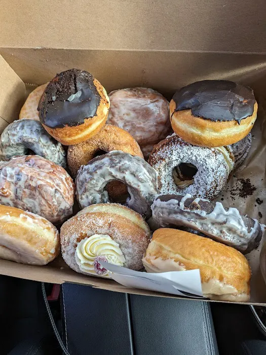 Lovebirds Donuts Portsmouth Picture 3