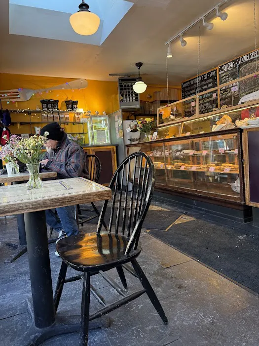 Ceres Bakery Picture 7