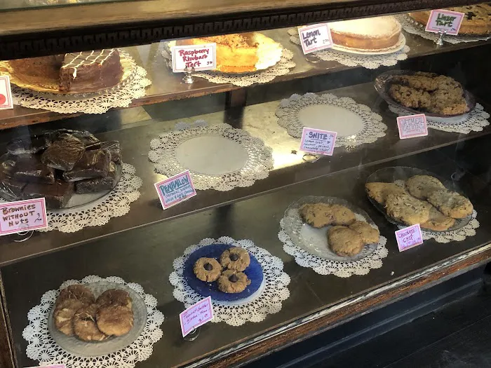 Ceres Bakery Picture 9