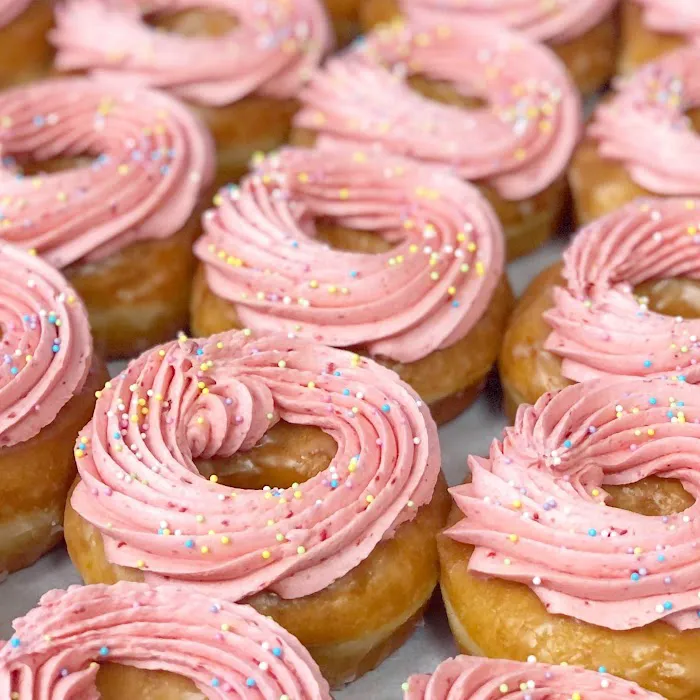 Lovebirds Donuts Picture 2