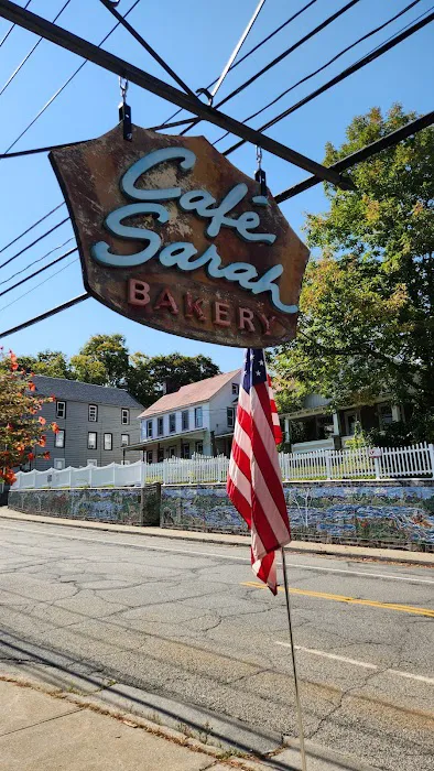 Cafe Sarah Picture 6