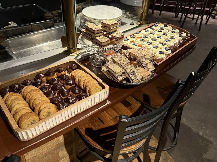 Sweet Simone's Picture 1