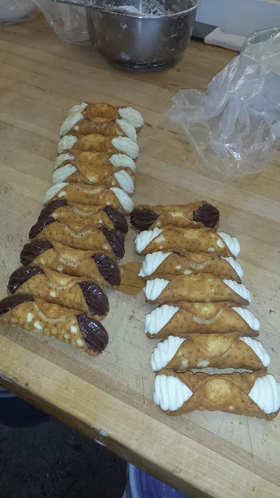Albie D's Italian Bakery Picture 2