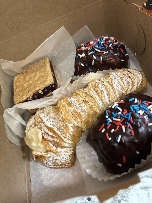 Albie D's Italian Bakery Picture 4