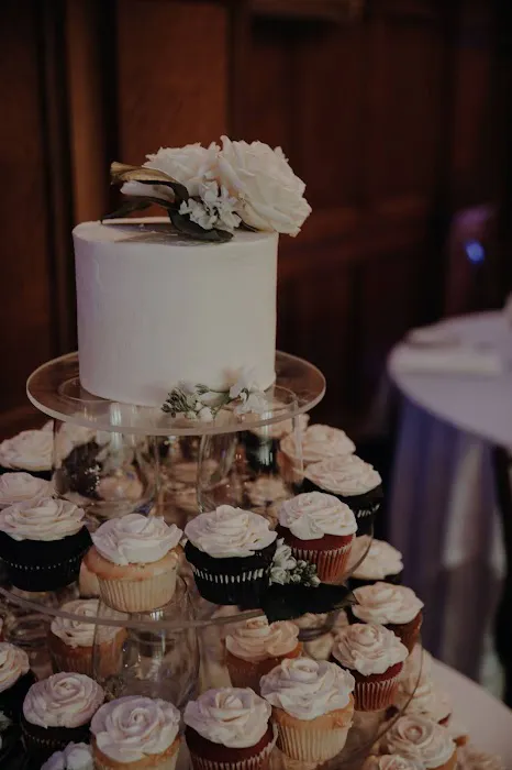 Jenny's Wedding Cakes Picture 8
