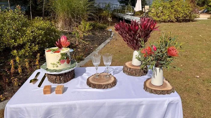 Jenny's Wedding Cakes Picture 1