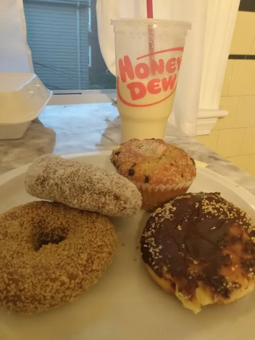 Honey Dew Donuts Picture 5