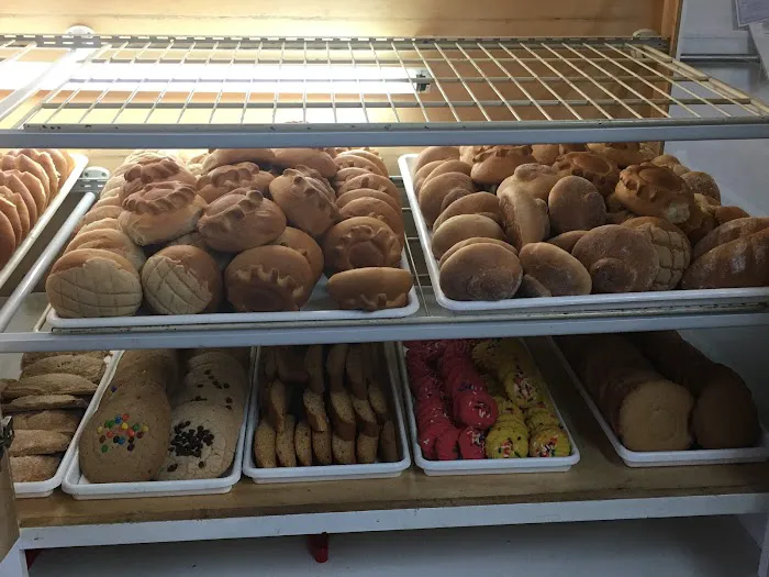 Diaz's Bakery Picture 1