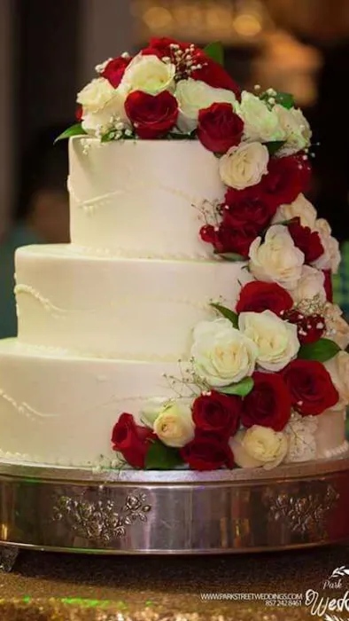 Diaz's Bakery Picture 5