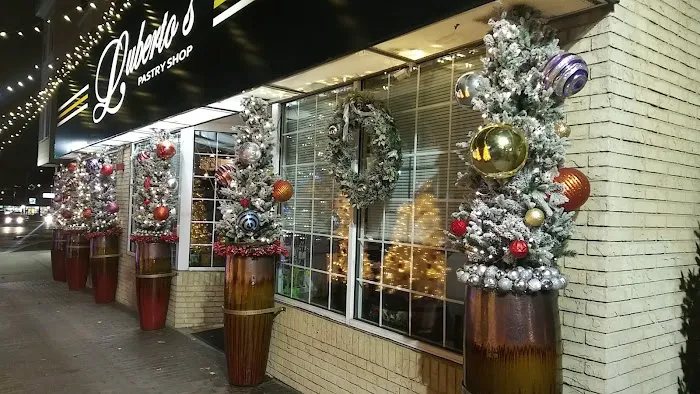 Luberto's Pastry Shop Picture 1