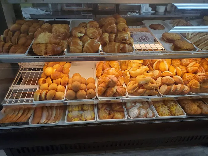 Lupita bakery Picture 10