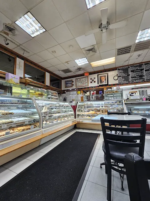 Torretta's Bakery & Ice Cream Picture 9