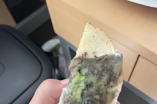 Johnny's Bagels & Deli