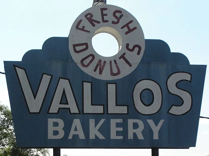 Vallos Bakery, LLC Picture 3