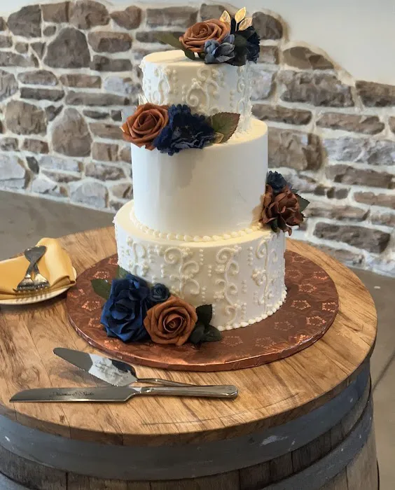 Louie's Bakery Picture 7