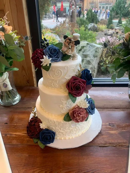Louie's Bakery Picture 4