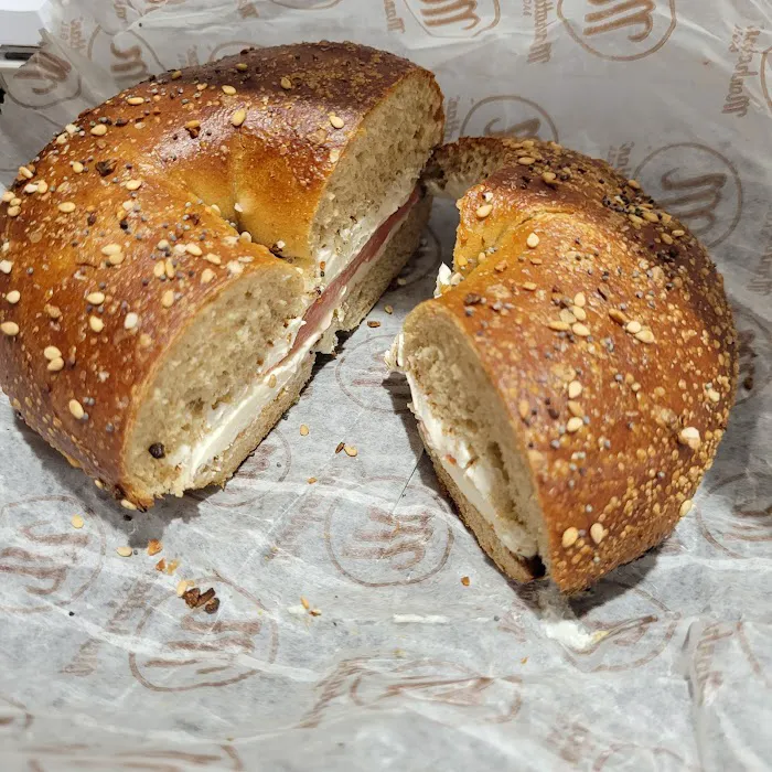 Manhattan Bagel Picture 8