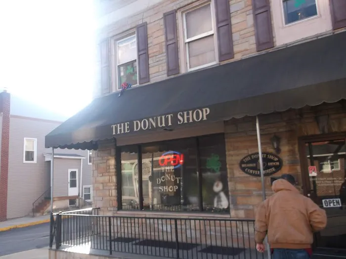 Donut Shop Picture 8