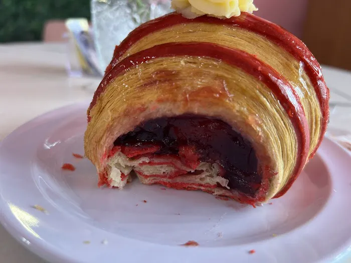 Paris Bakery & Café Picture 9