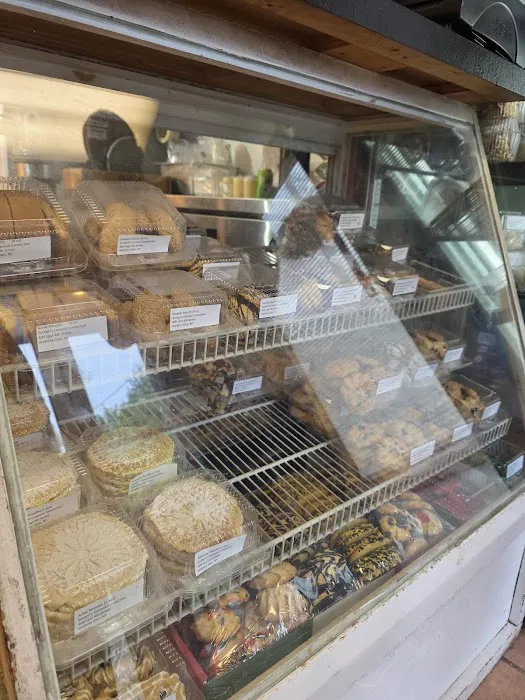 Scuteri's Cannoli Connection Picture 2