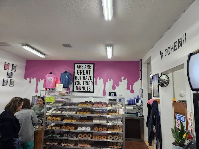 Tobey's Donut Shop Picture 5