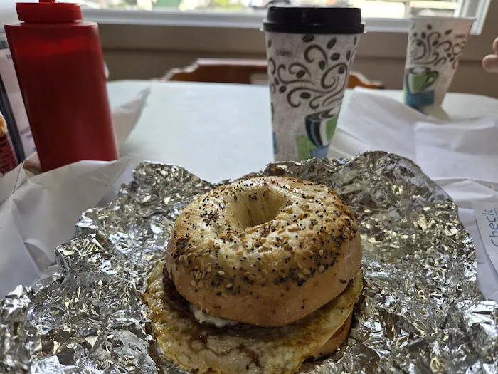 Tobey's Donut Shop Picture 3