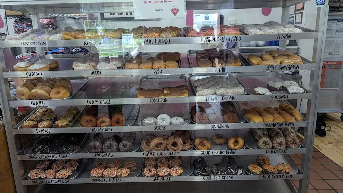 Tobey's Donut Shop Picture 7