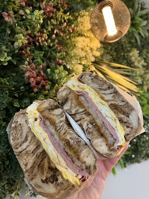 Kettleman's Bagels - BRIDGEWATER Picture 10