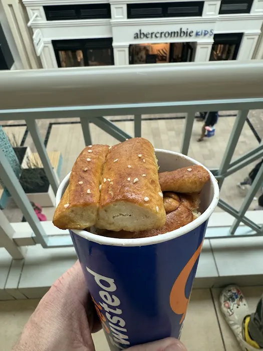 Auntie Anne's Picture 2