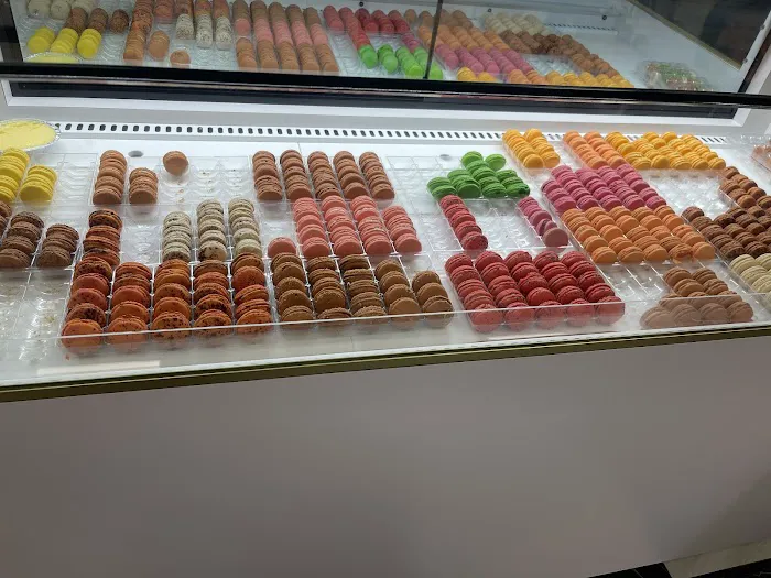 Pierre & Michel Authentic French Bakery Picture 9