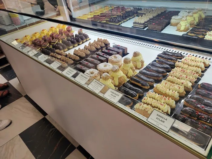 Pierre & Michel Authentic French Bakery Picture 10