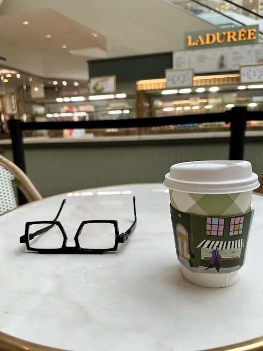 Ladurée Picture 8